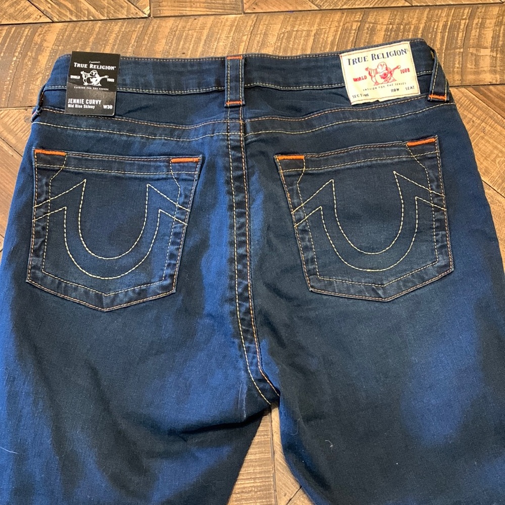 True Religion Jennie Curvy Mid Rise Skinny